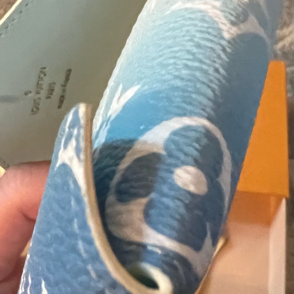 Louis Vuitton Kirigami Pouchette - Medium size only - Picture 5 of 9